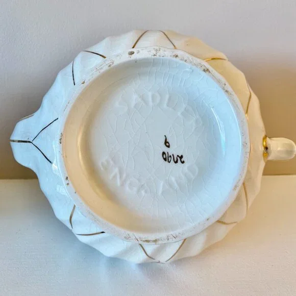 Vintage Sadler 1940s Pink Roses on Gold Trellis Teapot 2790 - Picture 9 of 9